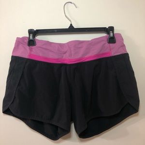 Lululemmon shorts
